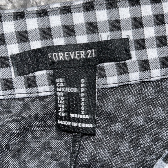 Forever 21 Crop Kick Flare Gingham Pants Small - Picture 2 of 3